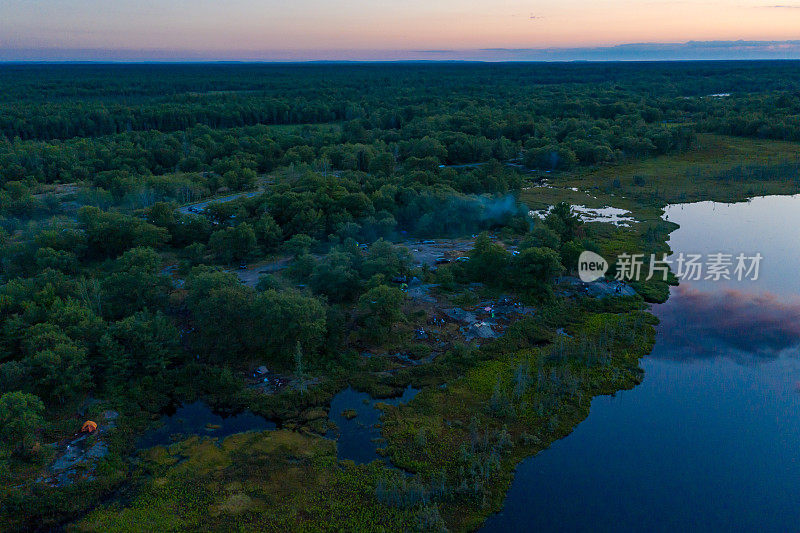 Muskoka Torrance Barrens暗天保护区和高地池塘，Gravenhurst，加拿大